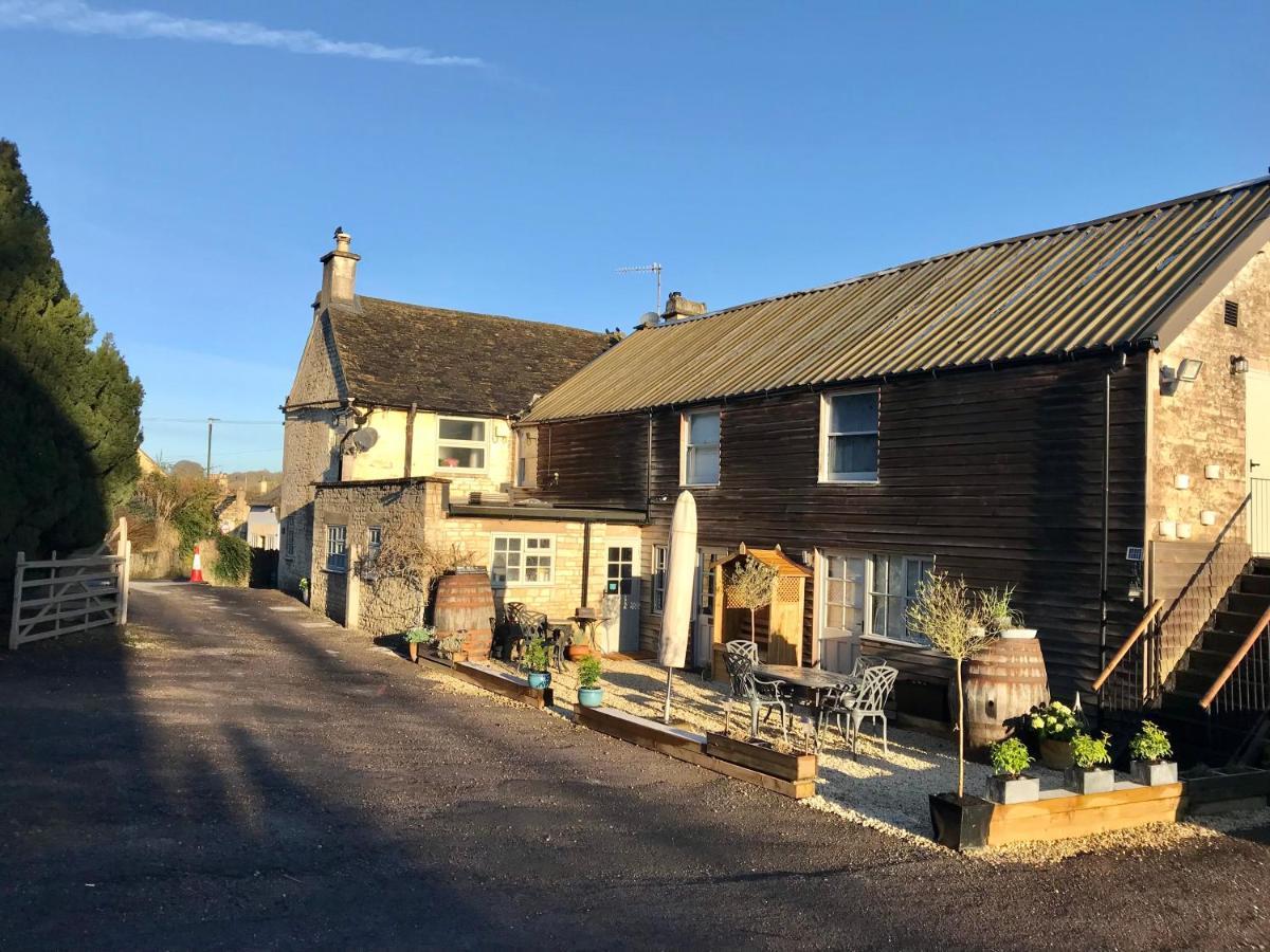 The Queen Matilda Country Rooms Avening Extérieur photo