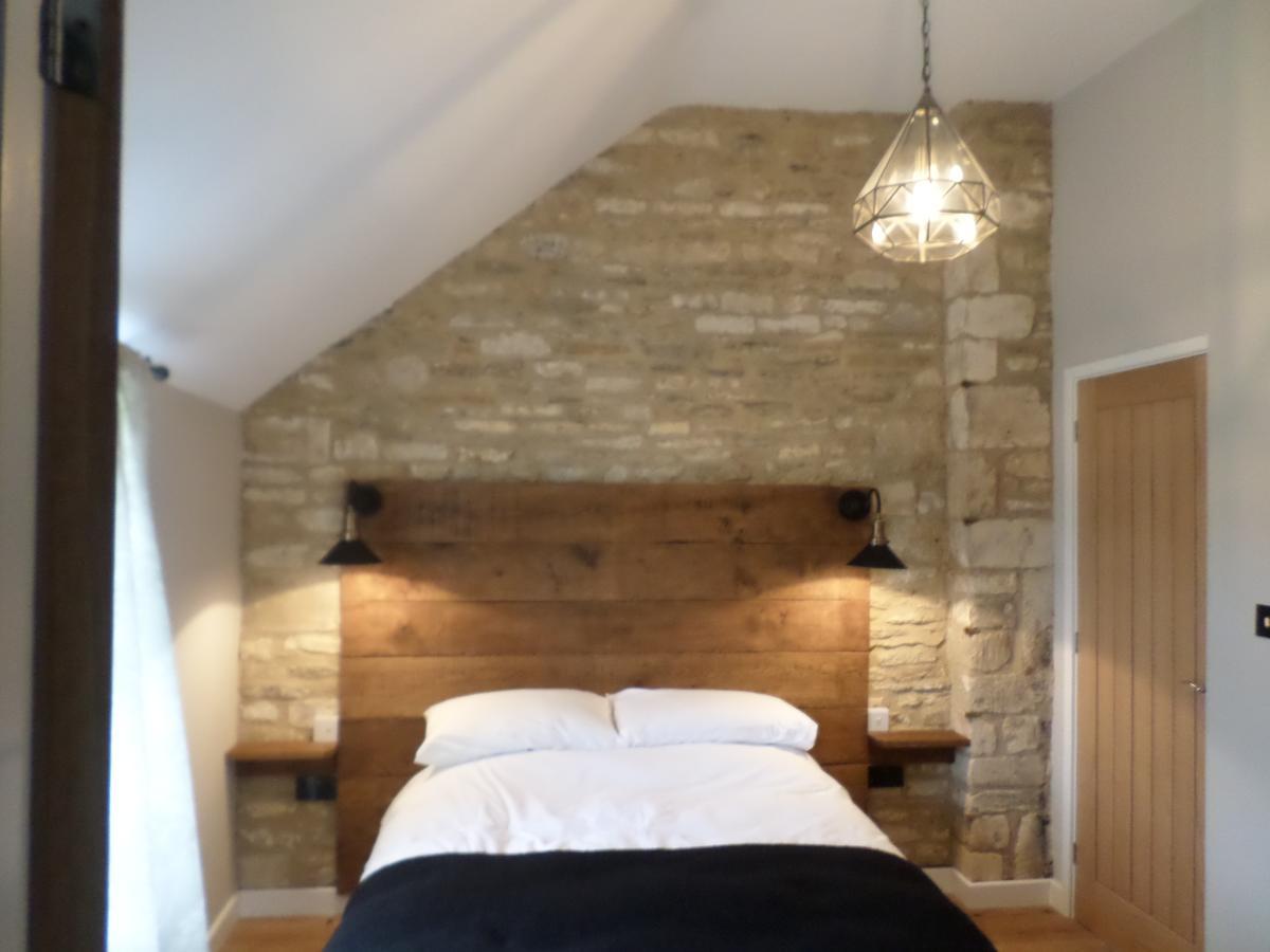 The Queen Matilda Country Rooms Avening Extérieur photo